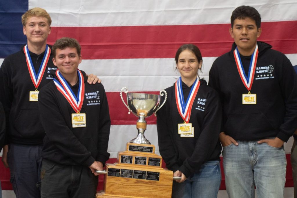 JROTC Service Champ 26 Navy Sporter Team