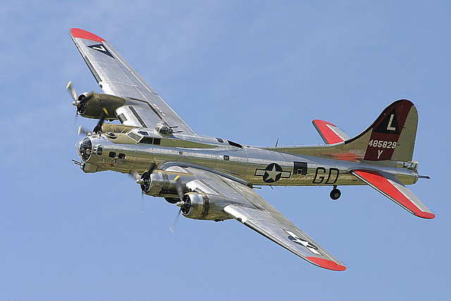 B-17G-Flying-Fortress-Yankee-Lady