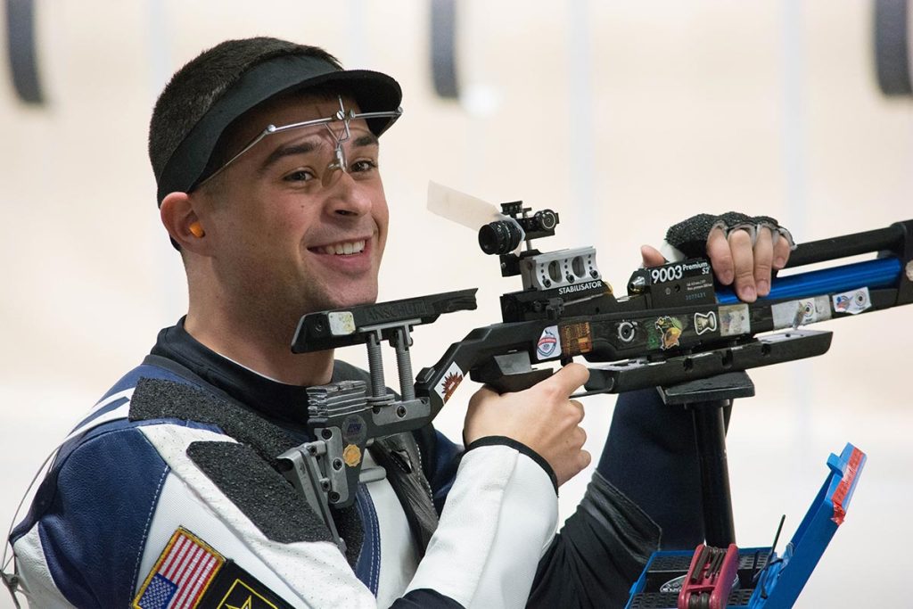 After a tense final shot, Dan Lowe of the Army Marksmanship Unit beat his teammate by 0.1 points to become the Super Final Champion in the rifle category.